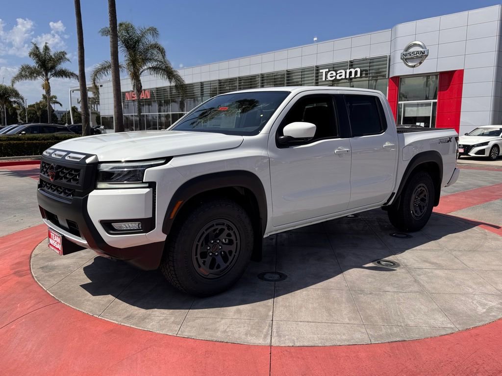 New 2025 Nissan Frontier PRO-4X w/ Interior Protection Package image 4