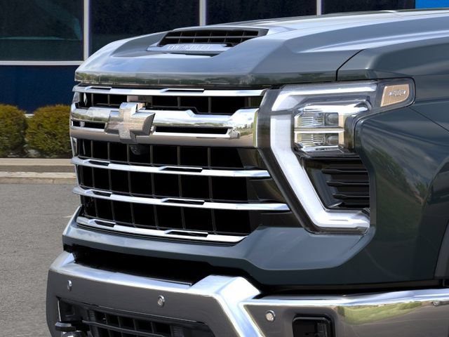 New 2026 Chevrolet Silverado 2500 LTZ w/ LTZ Convenience Package AWD/4WD image 13