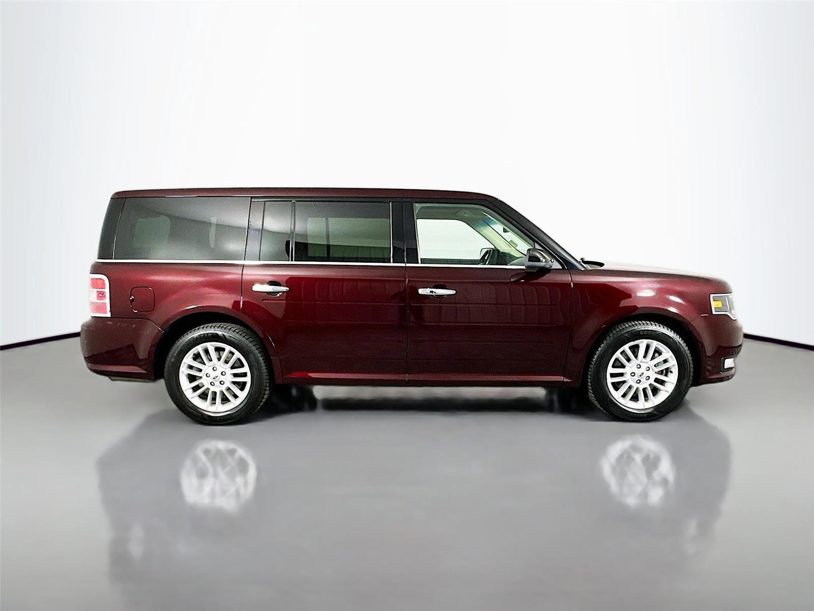Used 2019 Ford Flex SEL w/ Equipment Group 202A FWD image 18