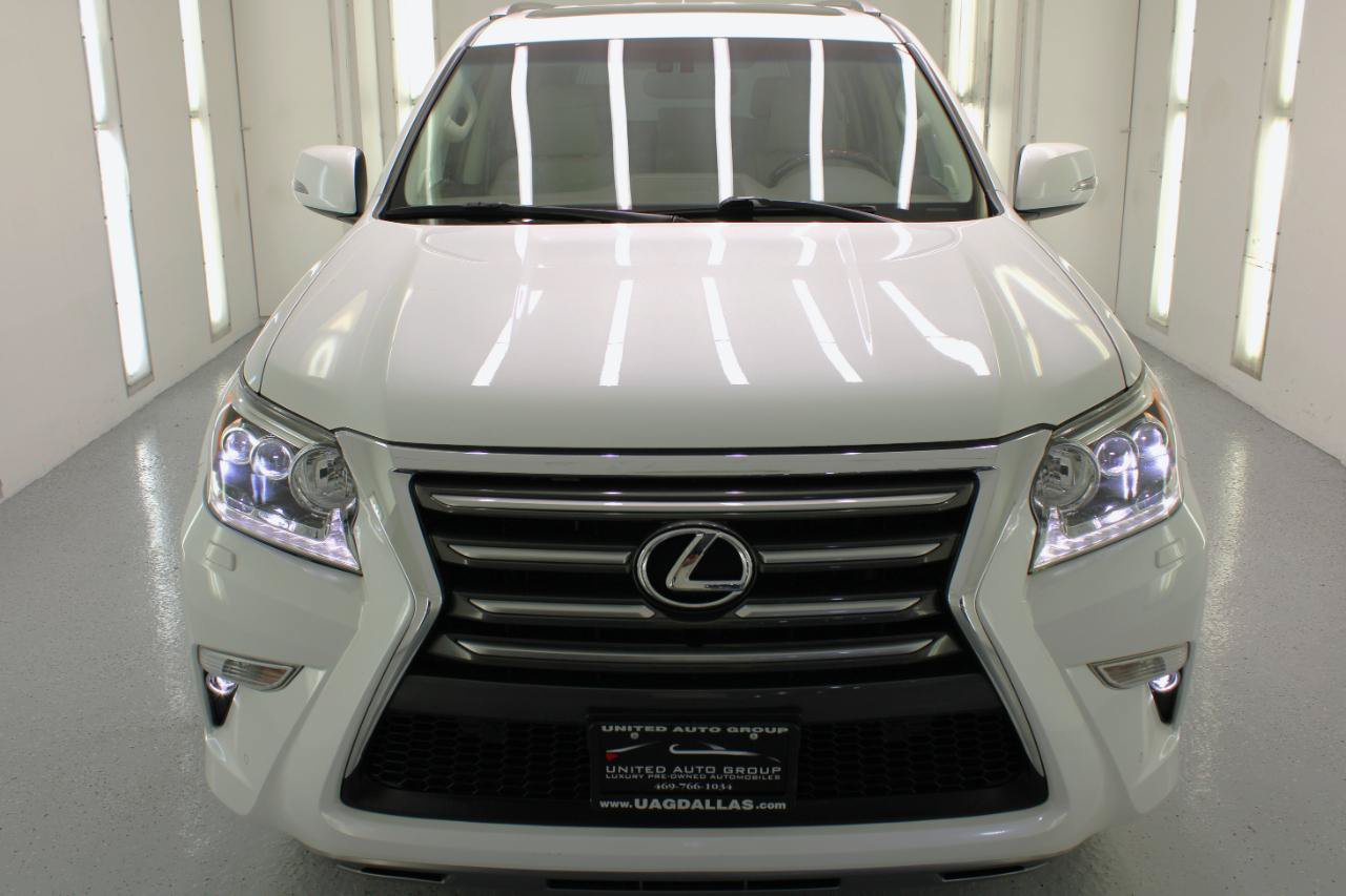 Used 2016 Lexus GX 460 w/ Premium Package AWD/4WD image 3