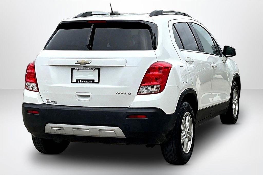 Used 2015 Chevrolet Trax LT w/ LT Sun and Sound Package image 5
