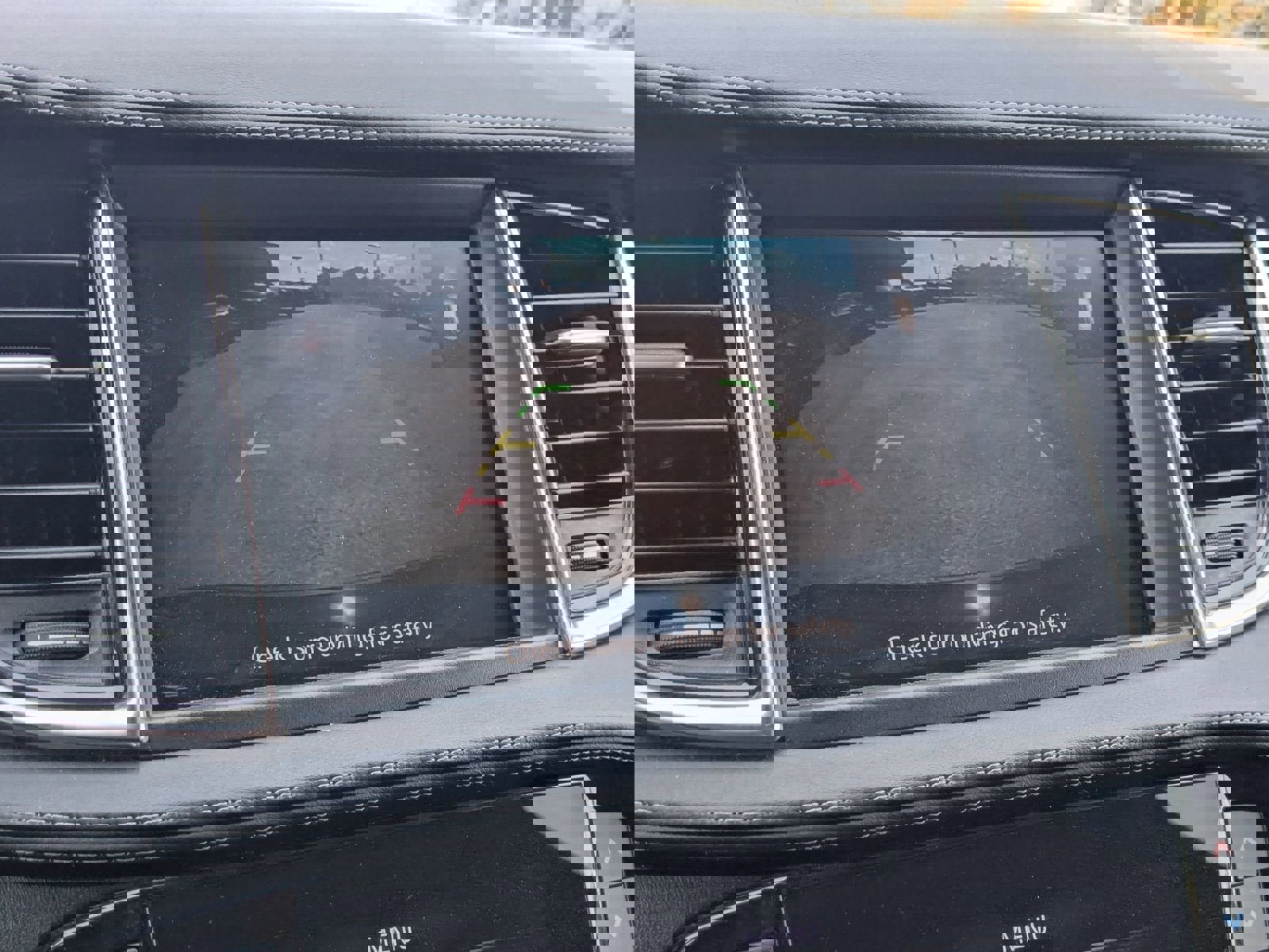 Used 2024 INFINITI QX50 Luxe image 60