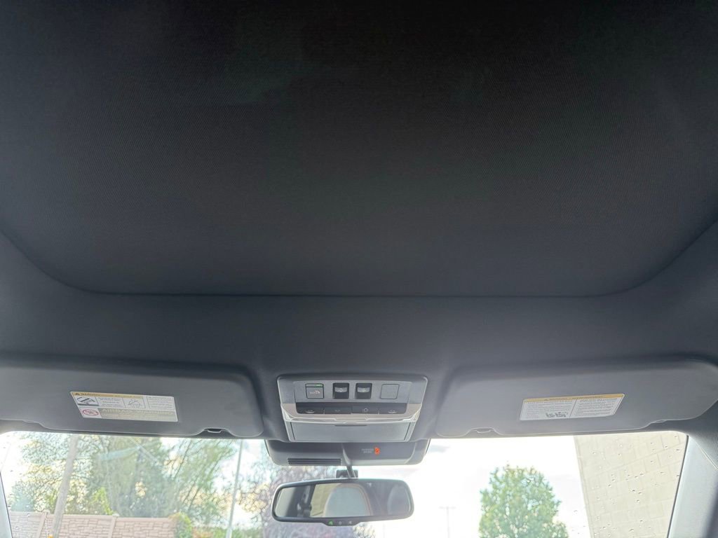 New 2025 Mitsubishi Outlander SEL AWD/4WD image 19