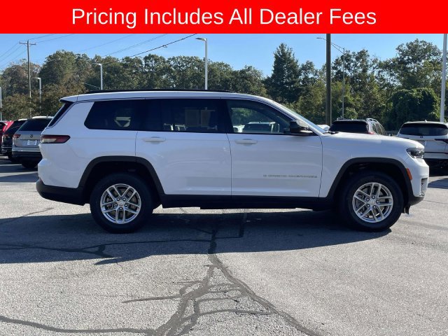 Used 2025 Jeep Grand Cherokee L Laredo AWD/4WD image 6