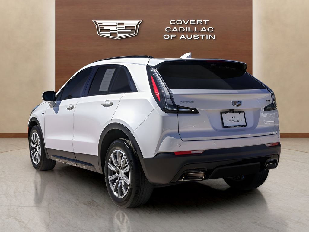 Used 2022 Cadillac XT4 Sport image 3