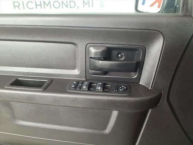 Used 2018 RAM 1500 Express image 29