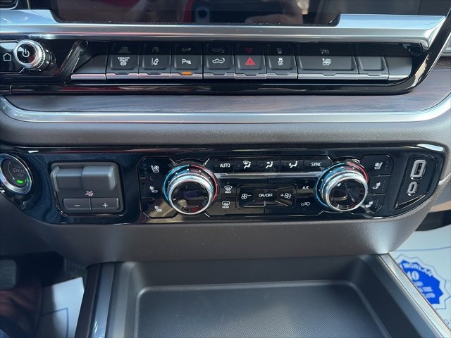 New 2026 GMC Sierra 3500 SLT image 23