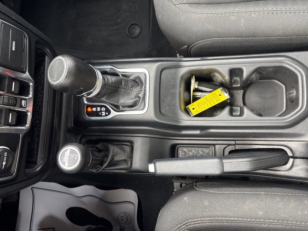 Used 2023 Jeep Gladiator Willys image 50