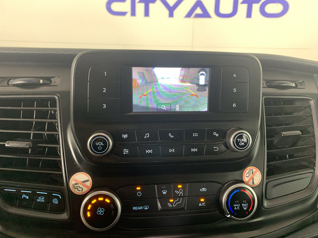 Used 2021 Ford Transit 350 XLT image 26