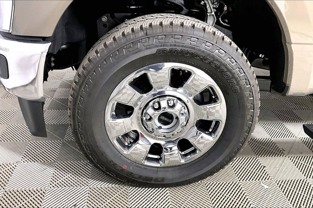 New 2026 Ford F250 King Ranch w/ Chrome Package image 11