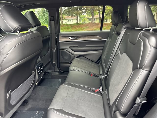 New 2027 Jeep Grand Cherokee L 4WD image 16
