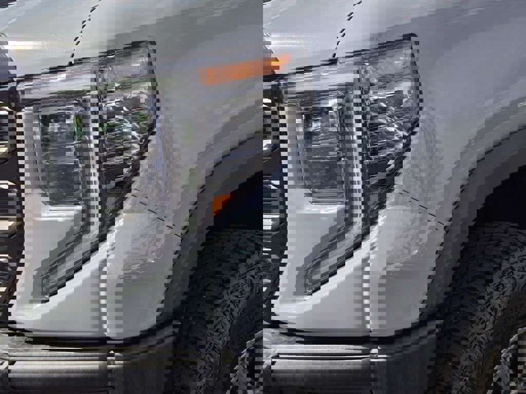 Certified 2024 GMC Sierra 1500 AT4X image 5