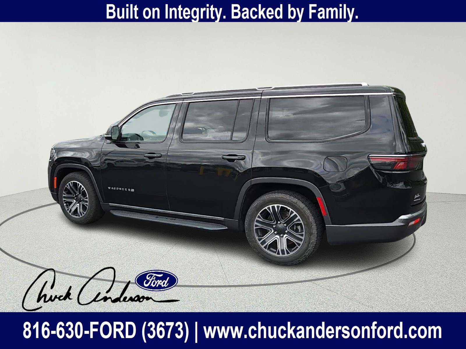 Used 2022 Jeep Wagoneer Series III w/ Flexible Seating Group image 6