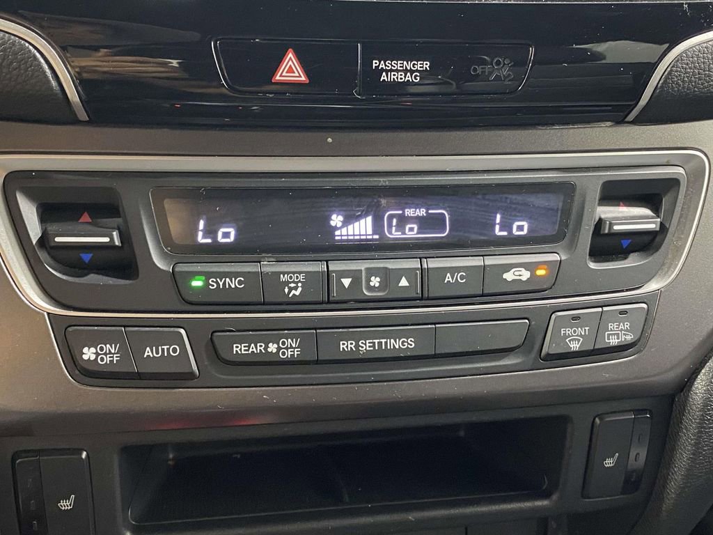 Used 2023 Honda Passport EX-L image 29