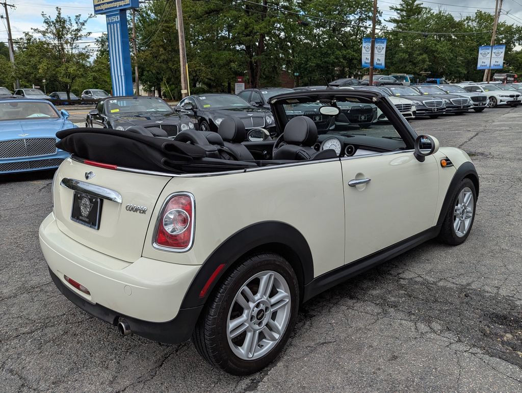 Used 2011 MINI Cooper Convertible FWD image 35