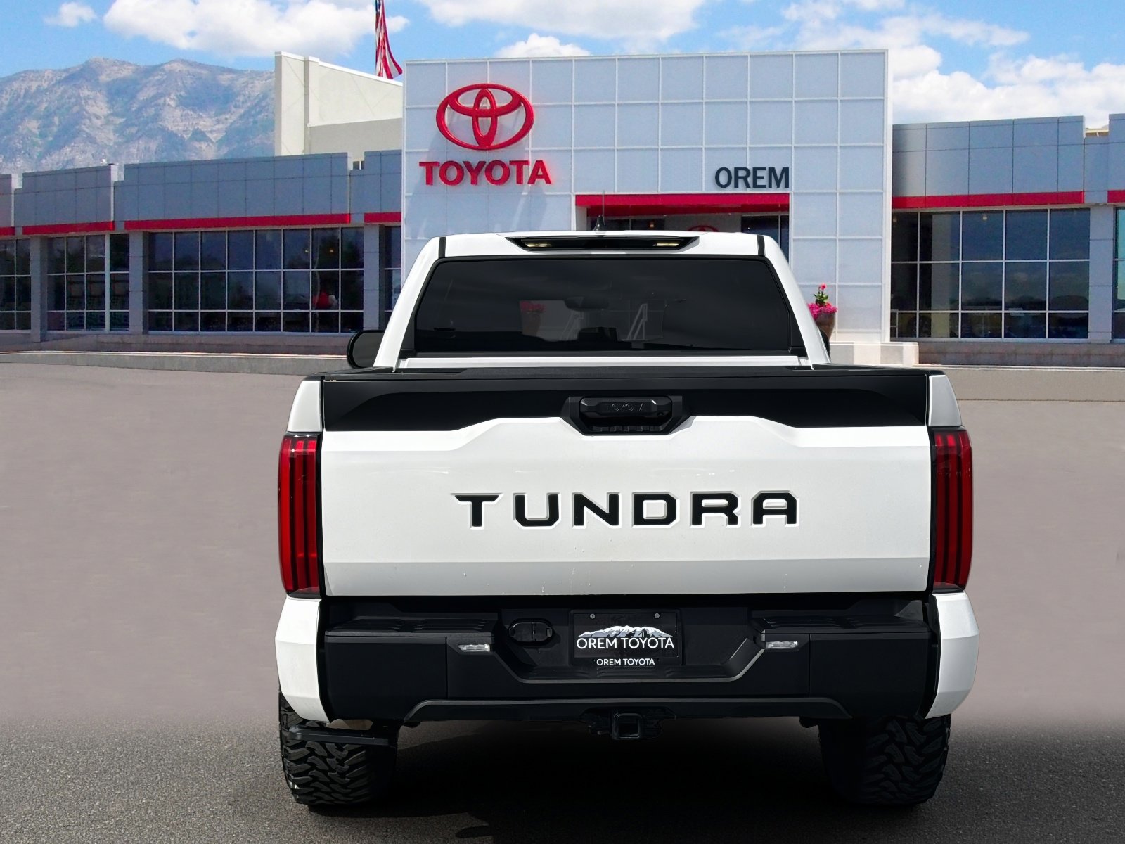 Used 2025 Toyota Tundra SR5 image 4