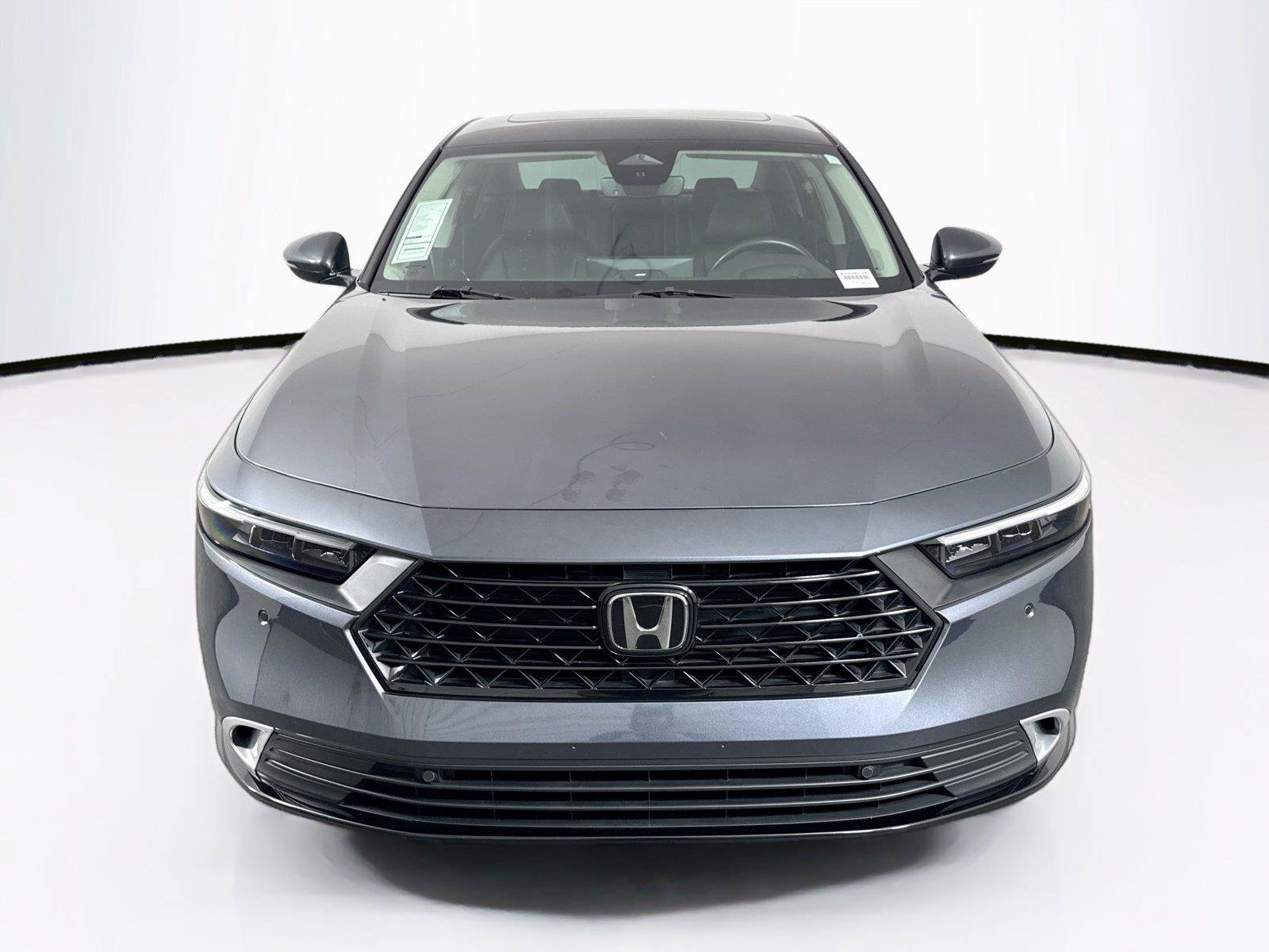 Used 2024 Honda Accord Touring image 9