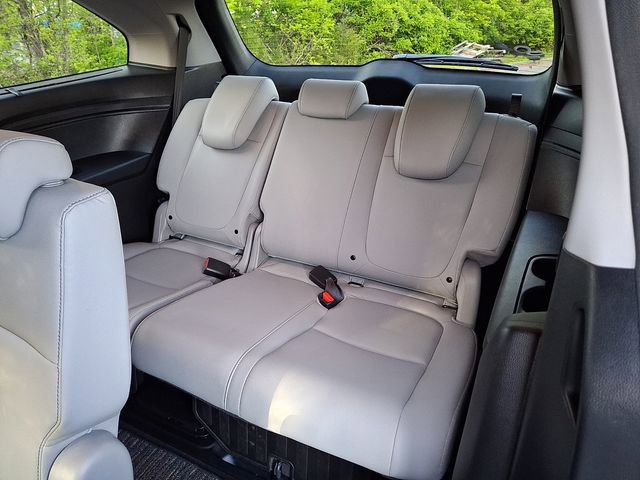 Used 2022 Honda Odyssey Touring image 12