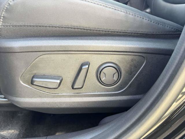 Certified 2025 Hyundai Tucson SEL AWD/4WD image 16