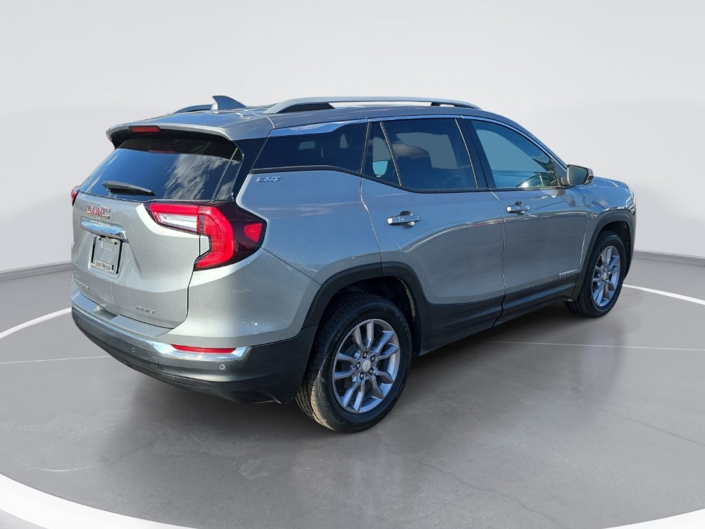 Certified 2023 GMC Terrain SLT w/ LPO, Floor Liner Package AWD/4WD image 3