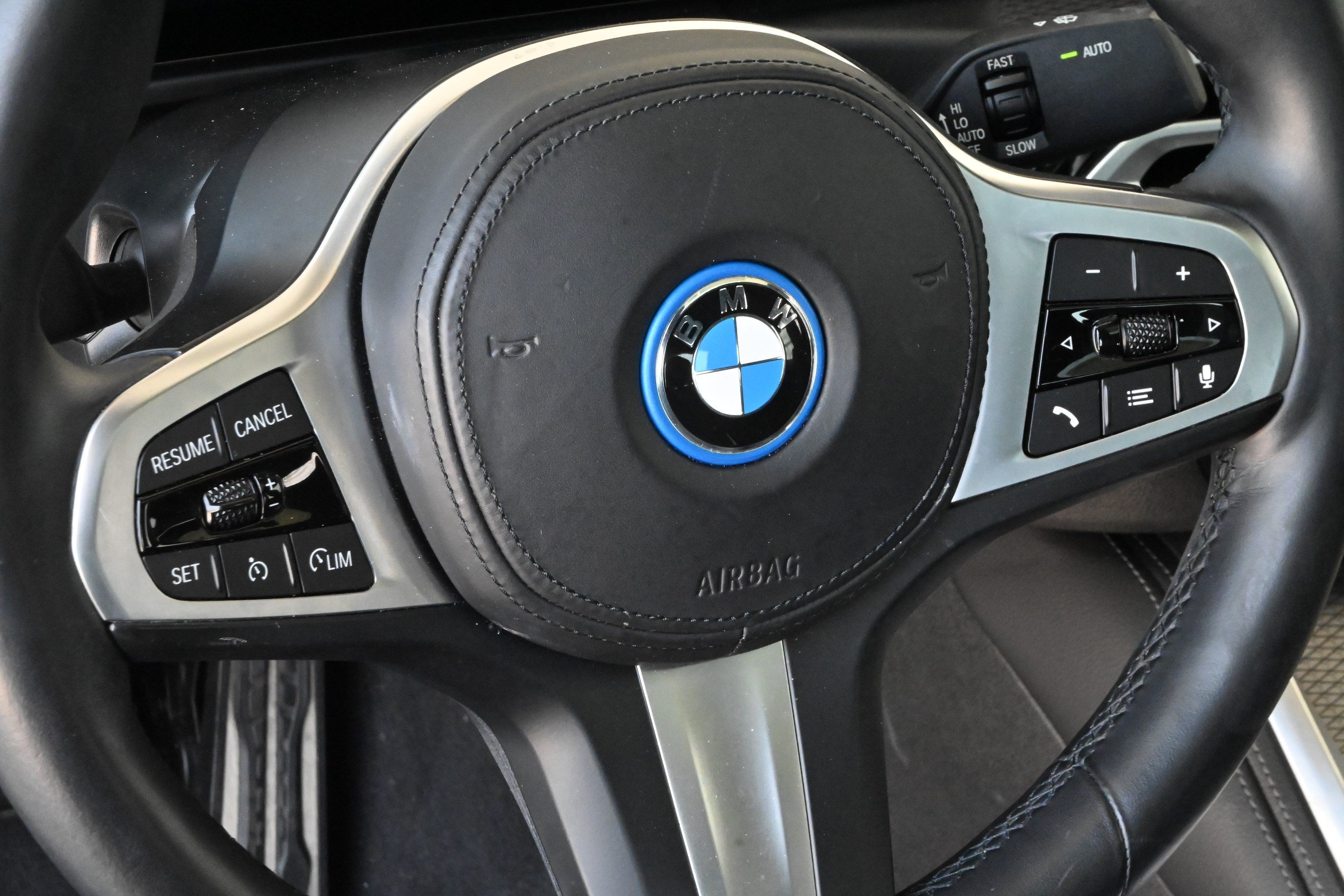 Certified 2024 BMW i4 eDrive35 w/ M Sport Package RWD image 33
