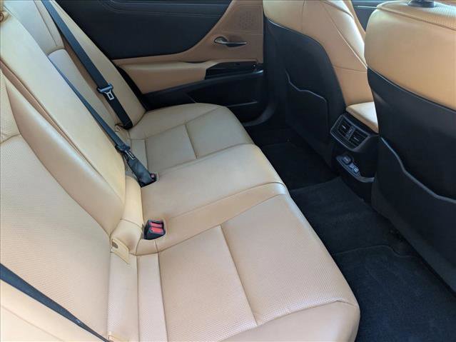 Certified 2023 Lexus ES 350 w/ Accessory Package (Z1) FWD image 19