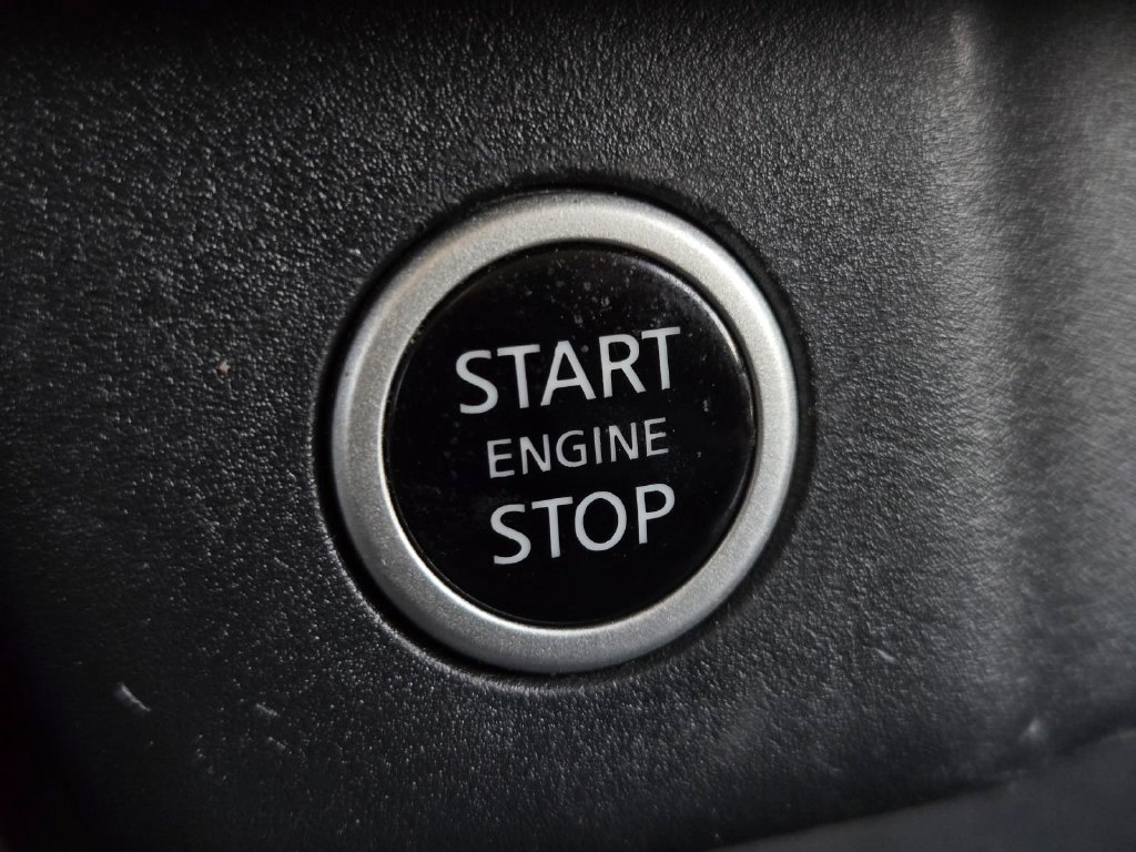 Certified 2023 Nissan Rogue SV FWD image 27