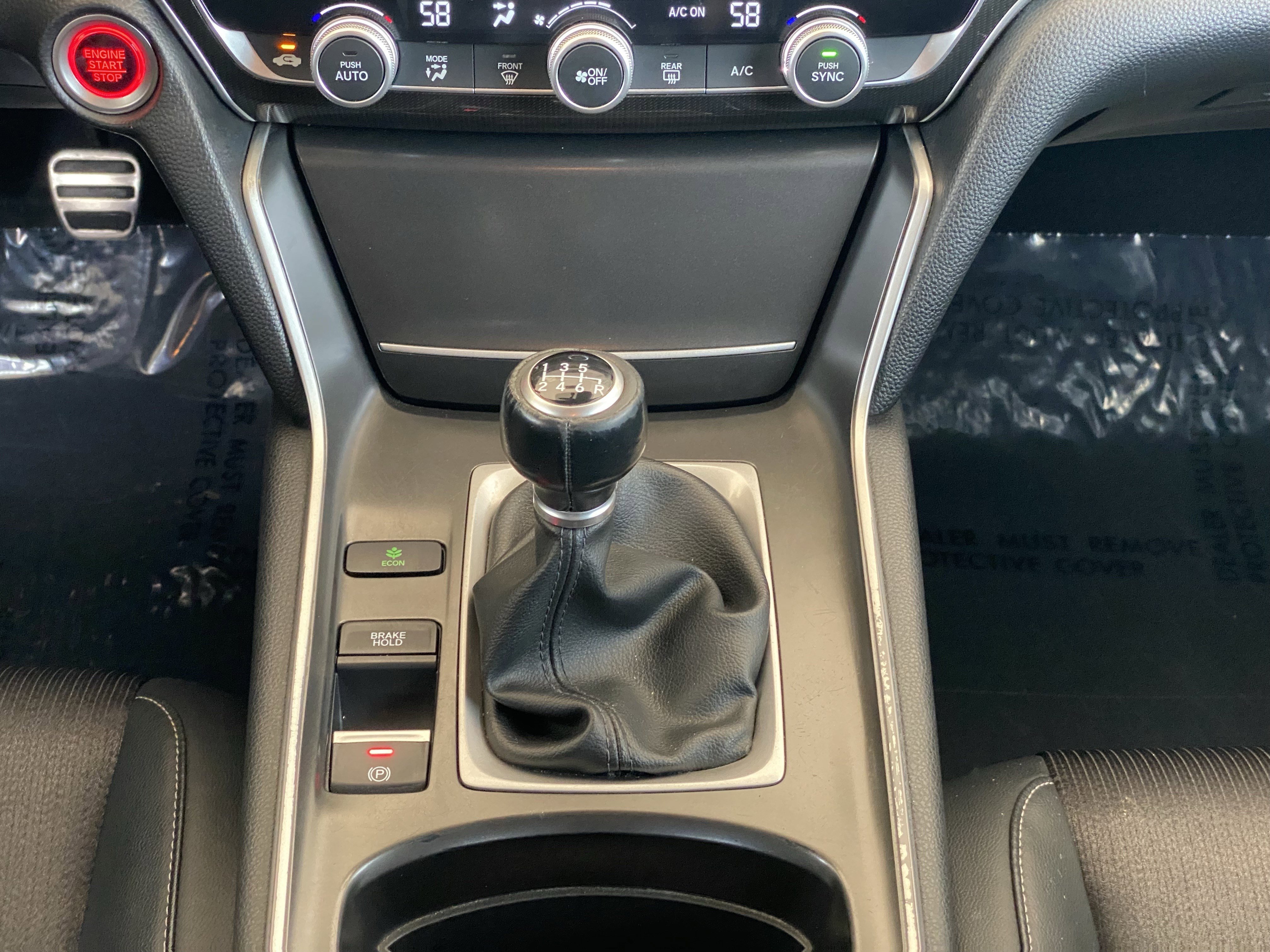 Used 2018 Honda Accord Sport image 8