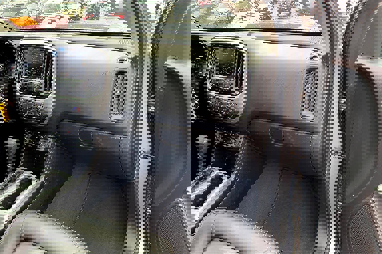 Used 2021 Chevrolet Colorado ZR2 image 18