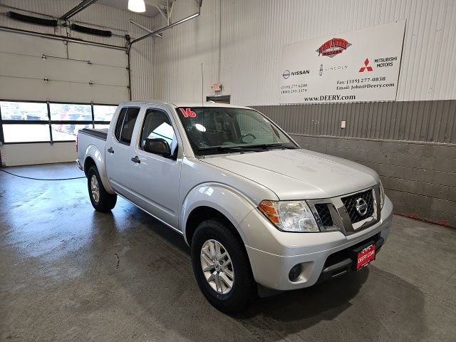 Used 2016 Nissan Frontier SV image 1