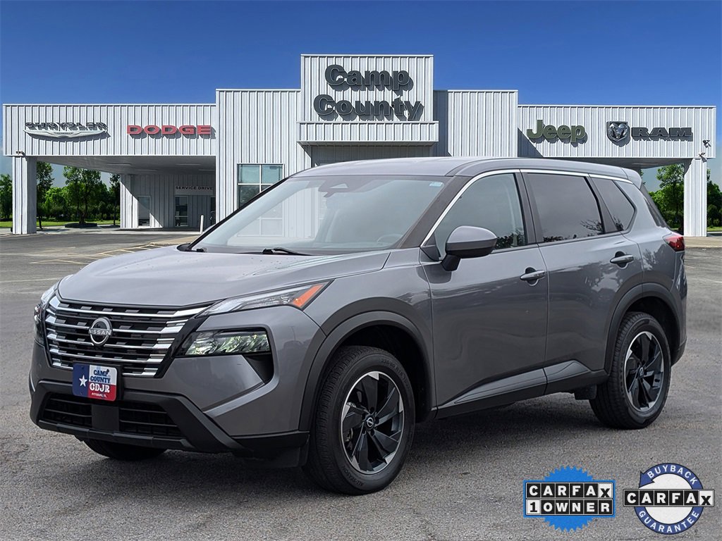 Used 2024 Nissan Rogue SV image 3