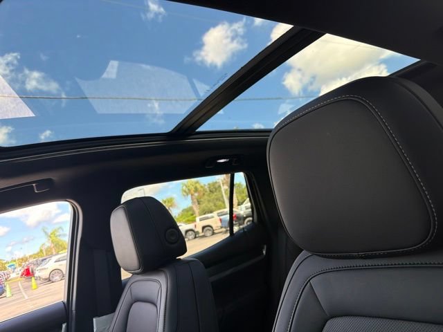 New 2027 GMC Terrain Elevation w/ Elevation Premium Package FWD image 28