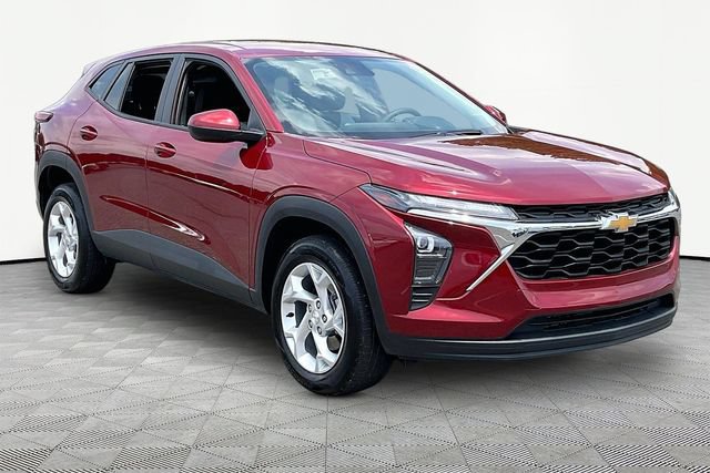 Used 2025 Chevrolet Trax LS w/ LS Convenience Package