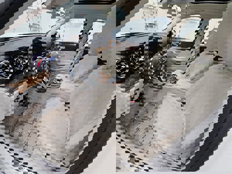 Used 2019 Mercedes-Benz E 450 4MATIC Wagon image 9