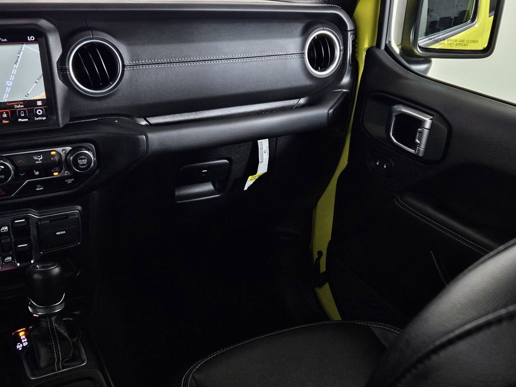 Used 2023 Jeep Wrangler Unlimited Sahara w/ Cold Weather Group image 10
