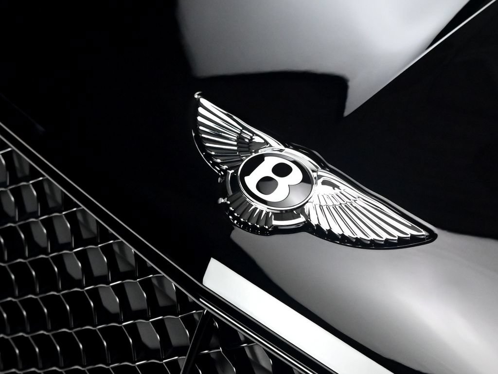 Used 2022 Bentley Bentayga AWD/4WD image 31