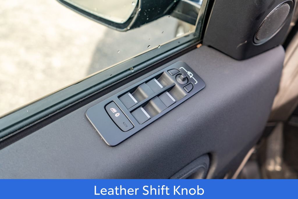 Used 2023 Land Rover Discovery Sport S image 17