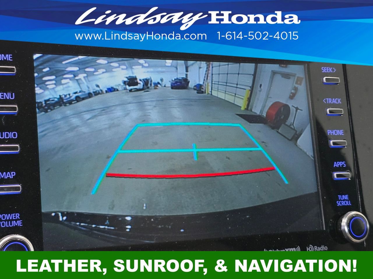 Used 2020 Toyota Highlander XLE image 16