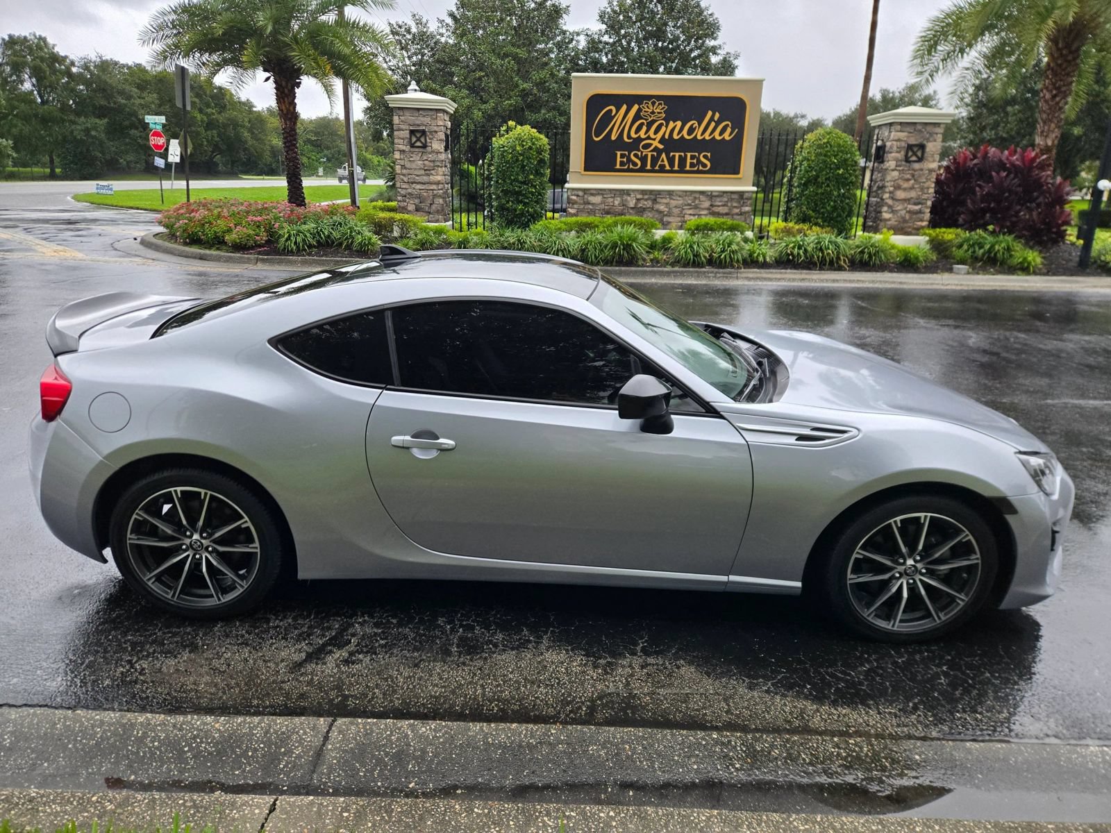 Used 2020 Toyota 86 RWD image 4