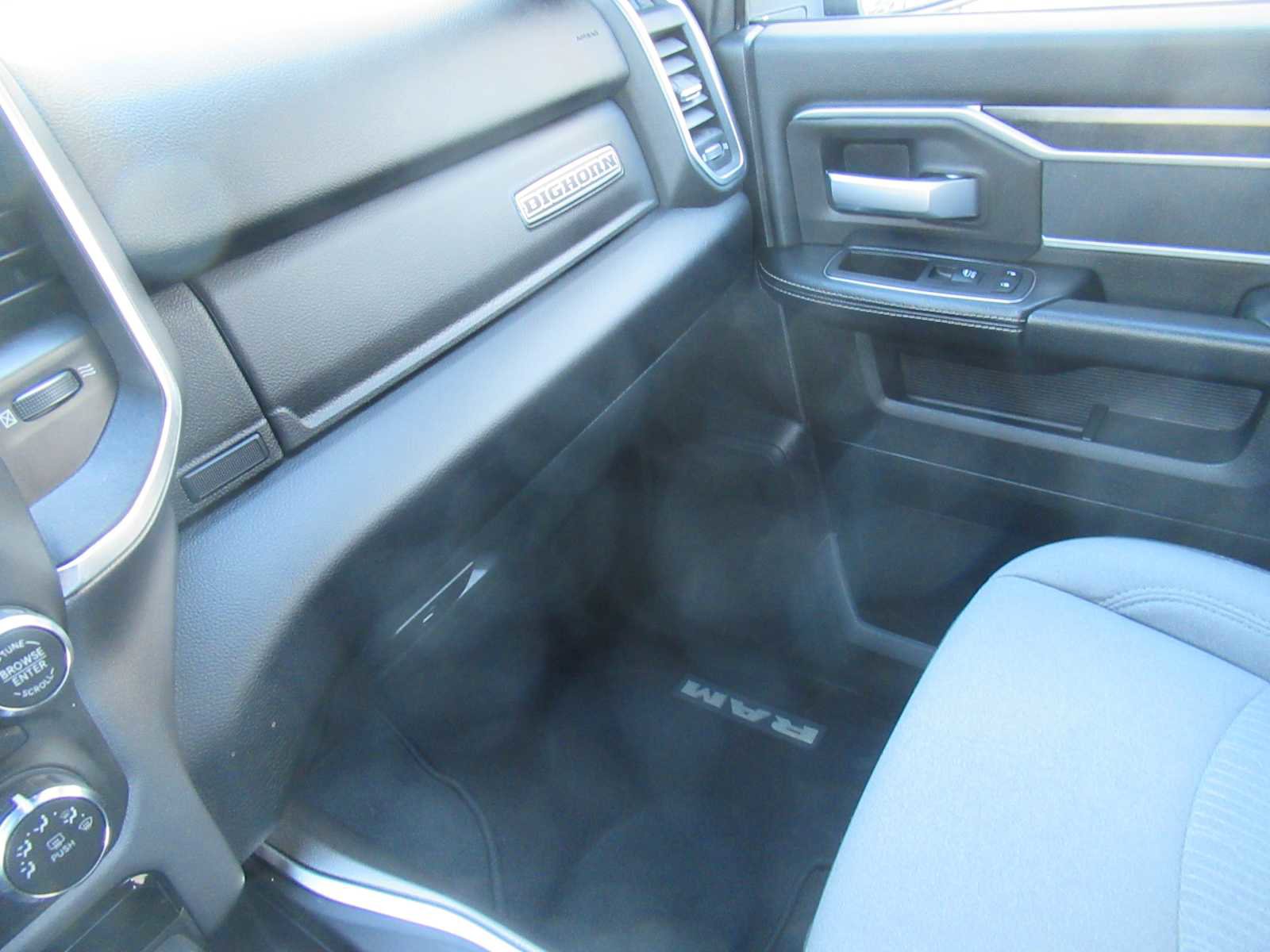 Used 2024 RAM 2500 Big Horn image 39