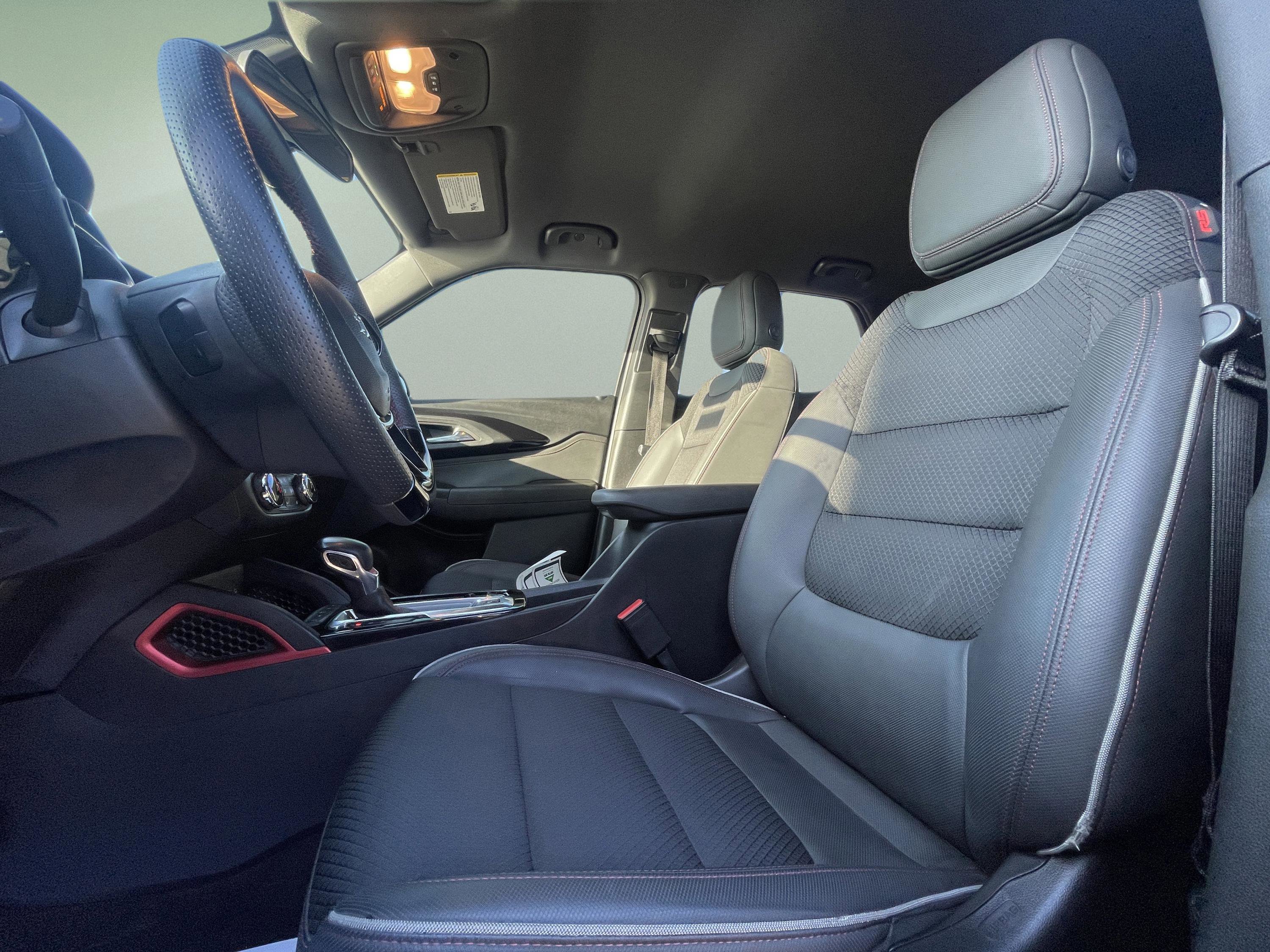 Used 2022 Chevrolet TrailBlazer RS image 15