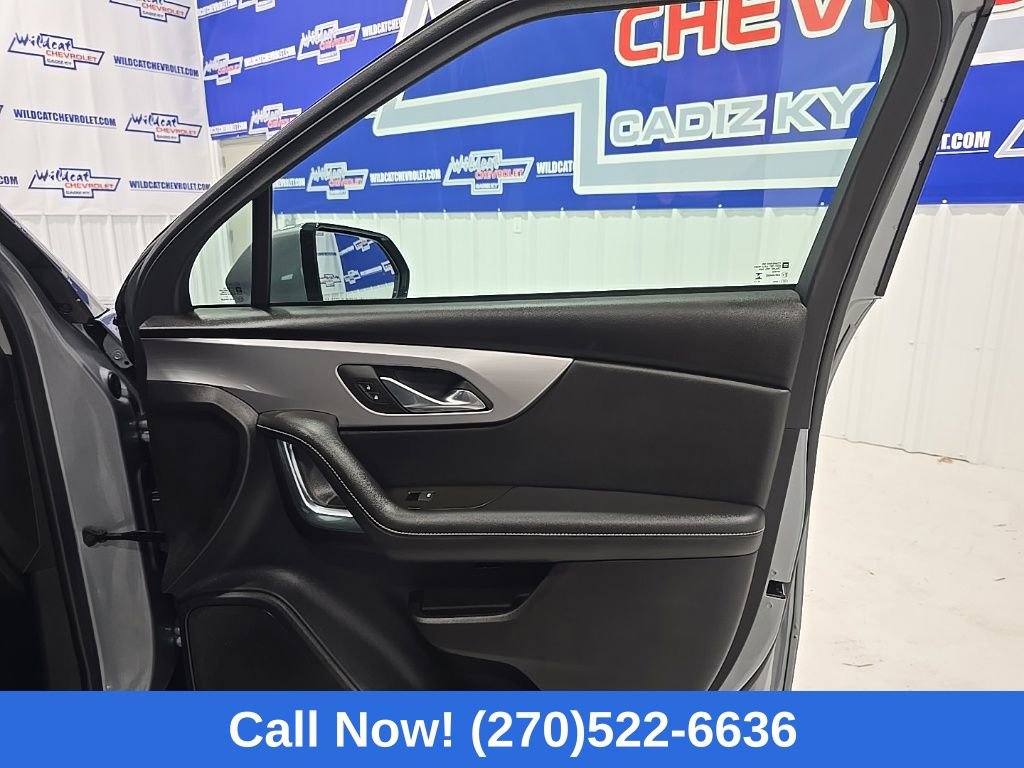 Used 2024 Chevrolet Blazer LT w/ Convenience Package image 28