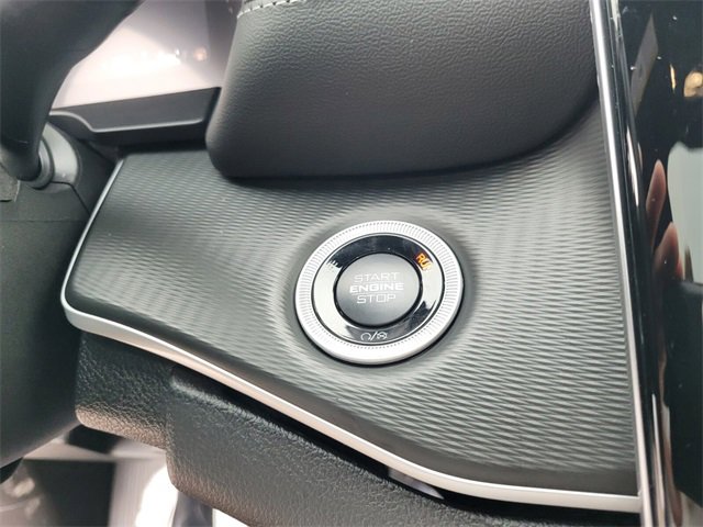 New 2025 Jeep Grand Cherokee Altitude image 28