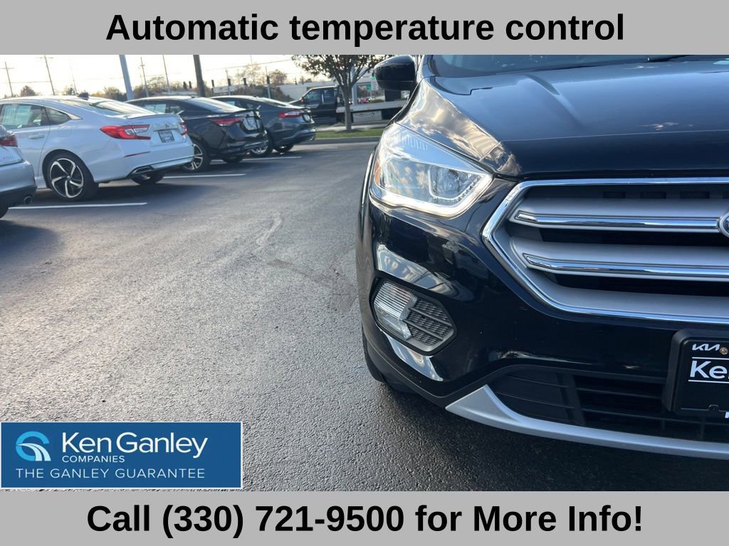 Used 2019 Ford Escape SEL image 17
