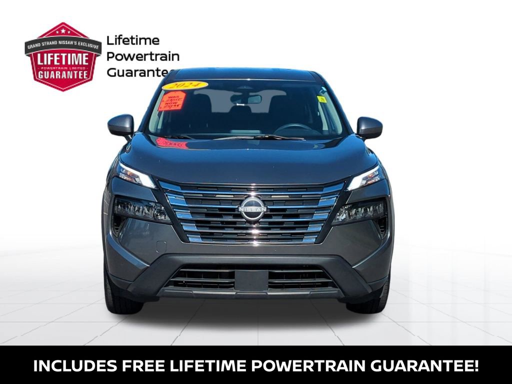 Used 2024 Nissan Rogue SV image 9