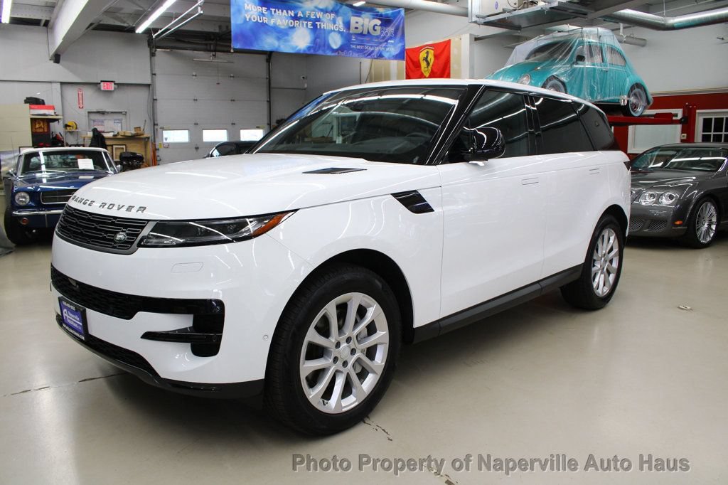 Used 2025 Land Rover Range Rover Sport SE AWD/4WD image 61