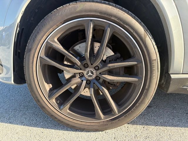 Used 2024 Mercedes-Benz GLS 580 4MATIC image 8
