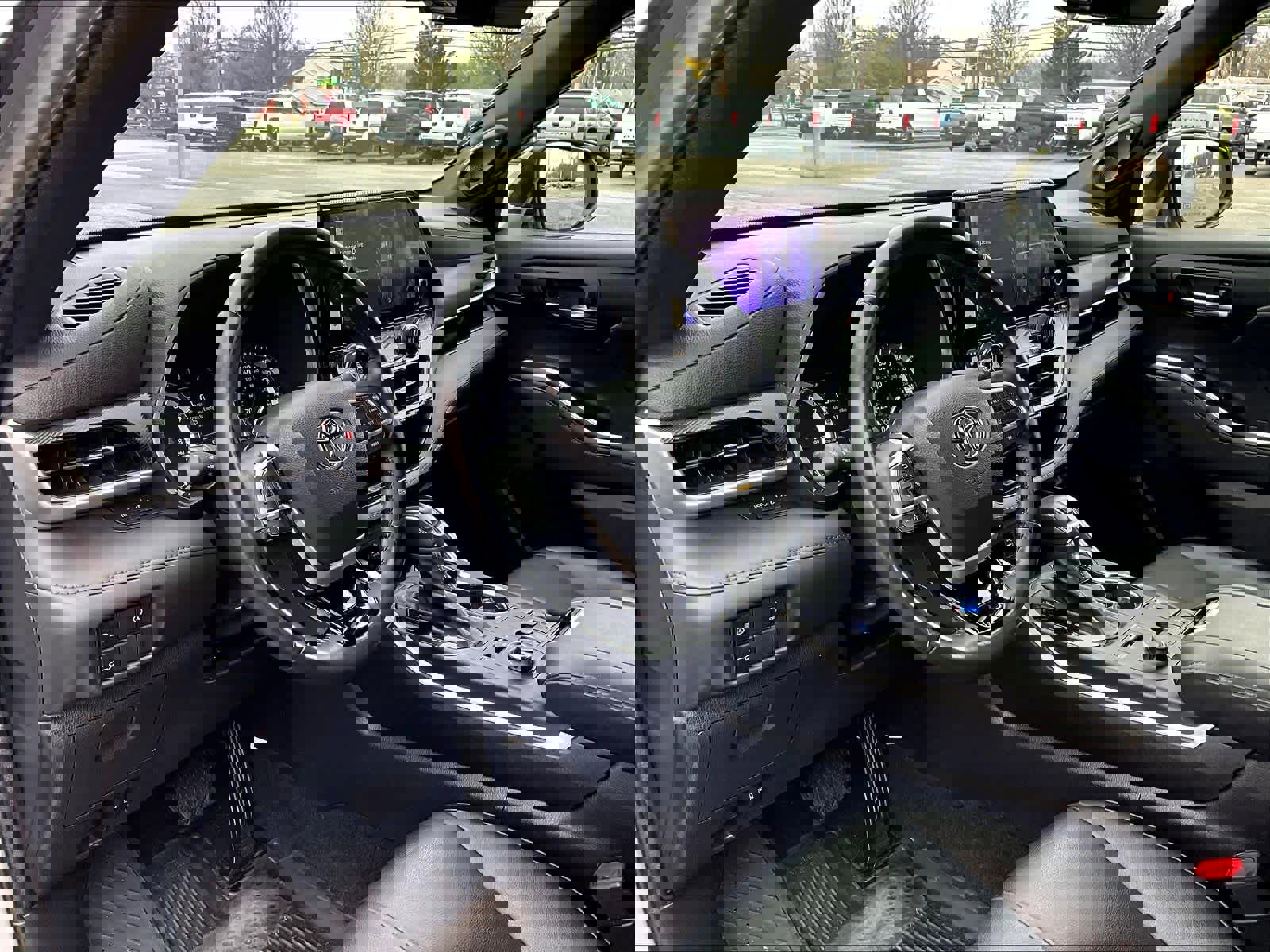 Used 2023 Toyota Highlander XSE image 8