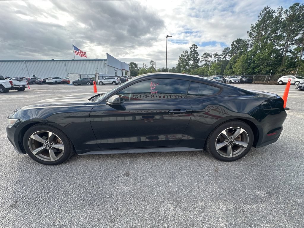 Used 2016 Ford Mustang Coupe w/ Equipment Group 051A RWD image 5