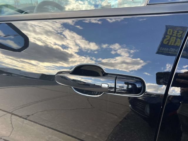 Used 2025 Chevrolet Blazer LT FWD image 13